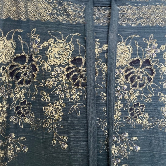 THAI WRAPAROUND SKIRT - Picture 3 of 3